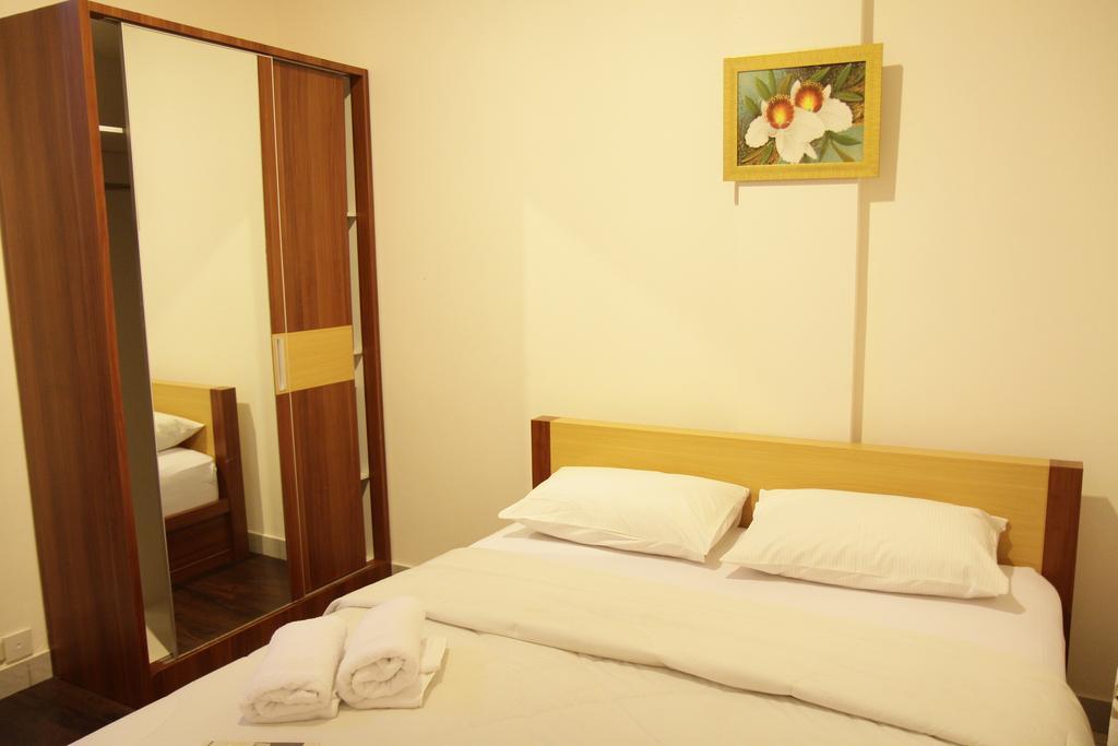 Hotel Lotus Bandung Habitación foto